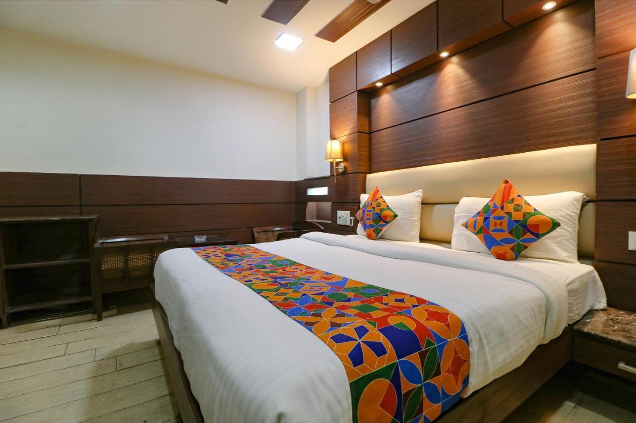 Fabhotel Admire Suites Nowe Delhi Zewnętrze zdjęcie