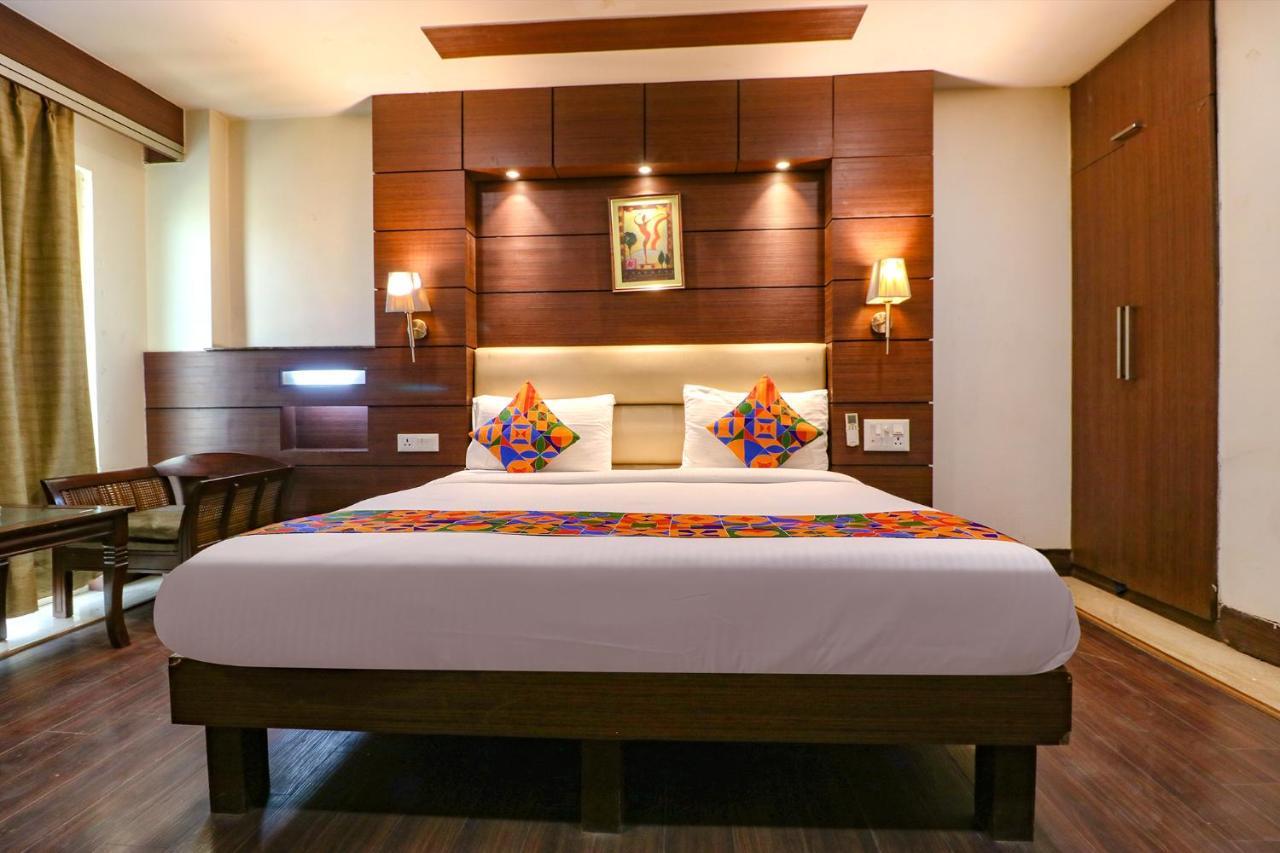 Fabhotel Admire Suites Nowe Delhi Zewnętrze zdjęcie