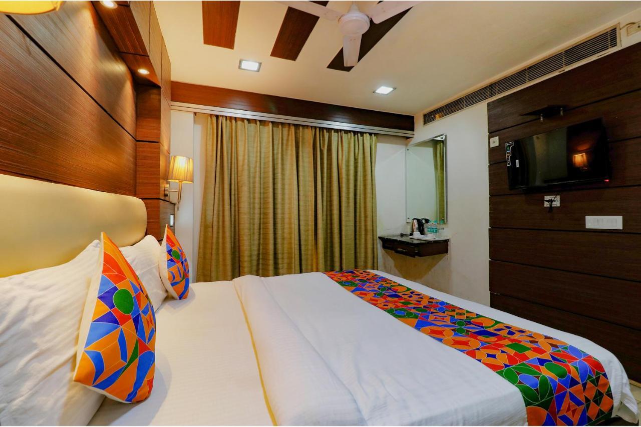Fabhotel Admire Suites Nowe Delhi Zewnętrze zdjęcie