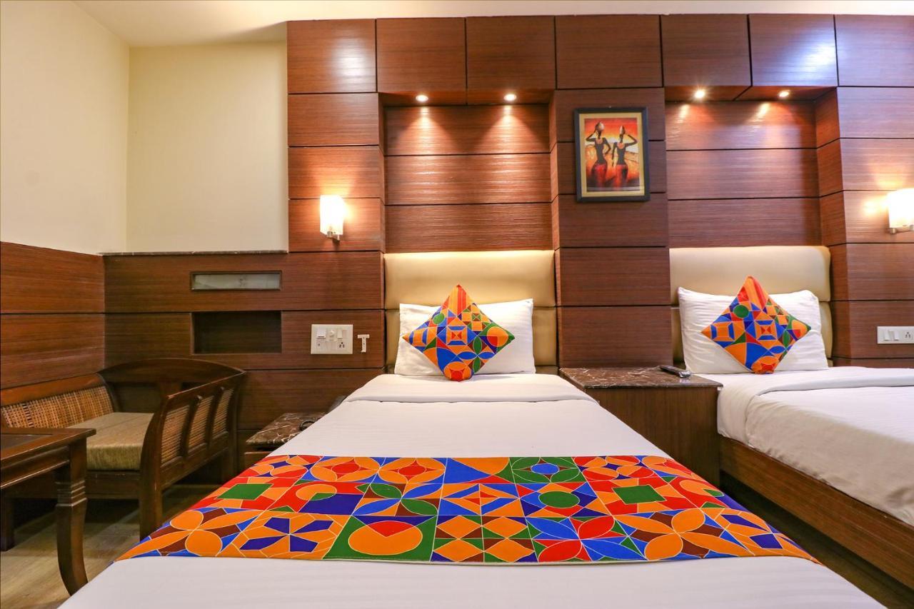 Fabhotel Admire Suites Nowe Delhi Zewnętrze zdjęcie